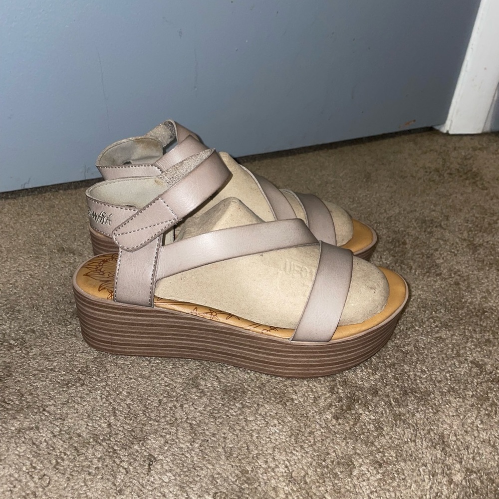 Blowfish platform sandal